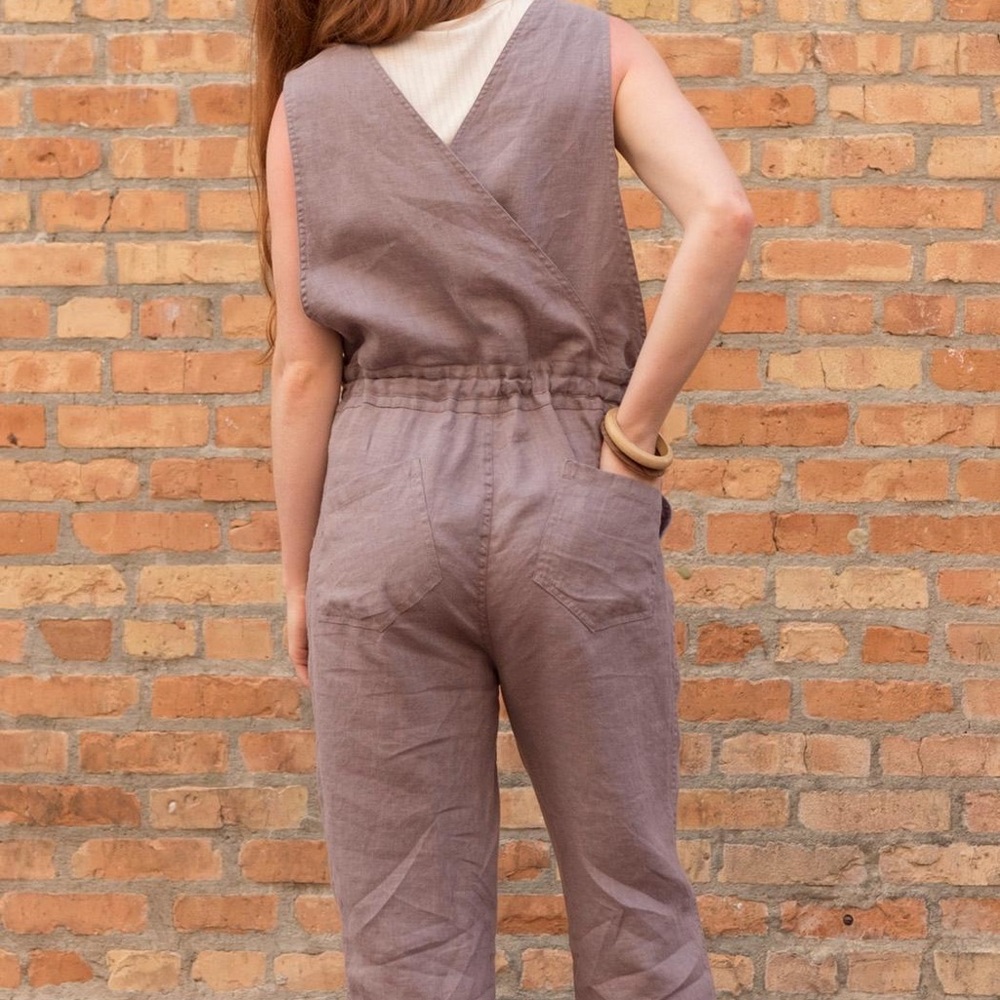 Not Perfect Linen Navy Jumpsuit Sz Small - Picture 7 of 7